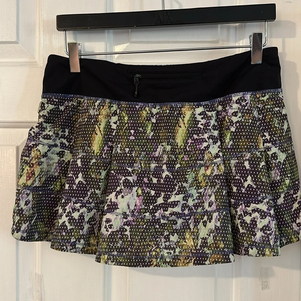 Women’s Lululemon Pace Rival Skort II Black and Multicolor Size 8